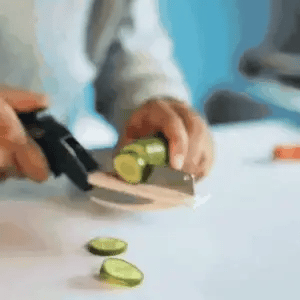 Clever Cutter - 2-in-1 Smart Scissors | Zero-Counter-Mess